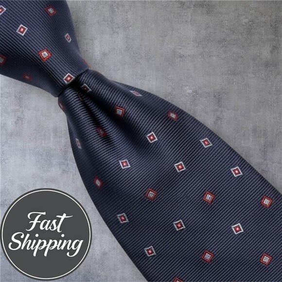 BROOKS BROTHERS Tie Geometric 100% Silk Necktie Nevy Italian Silk Made in USA - Picture 1 of 6
